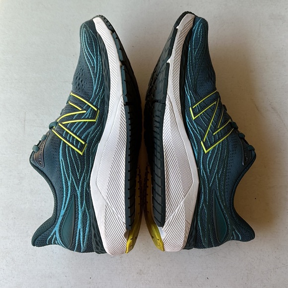 NEW BALANCE |  Men’s Hunter Green Fresh Foam 860 Running Sneakers Size 8.5 - Picture 5 of 11